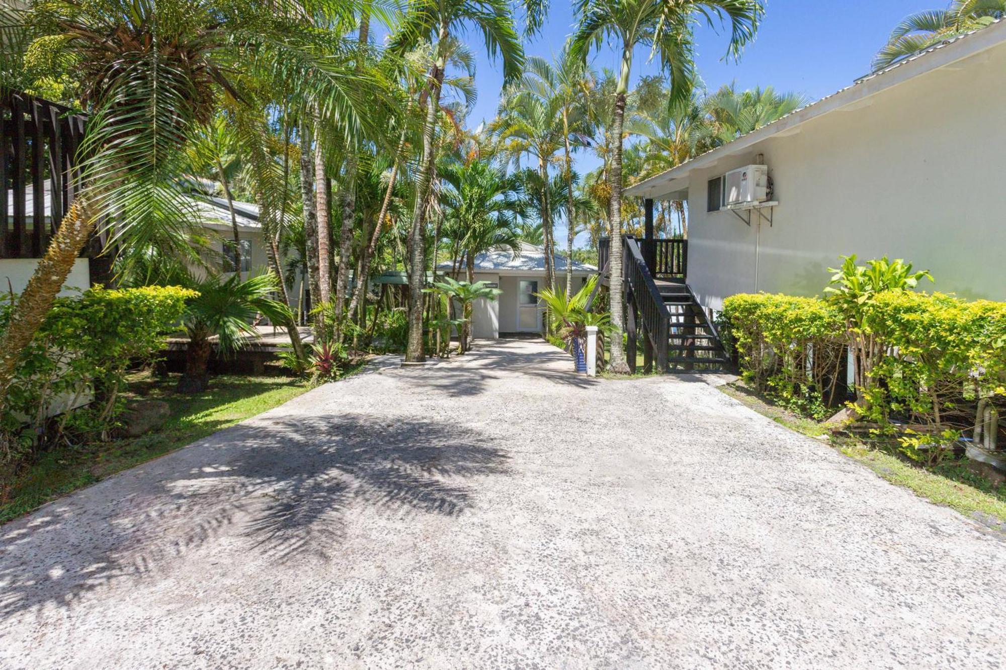 Muri Lagoon View Bungalows - Hillside Bungalow ราโรทองกา ภายนอก รูปภาพ