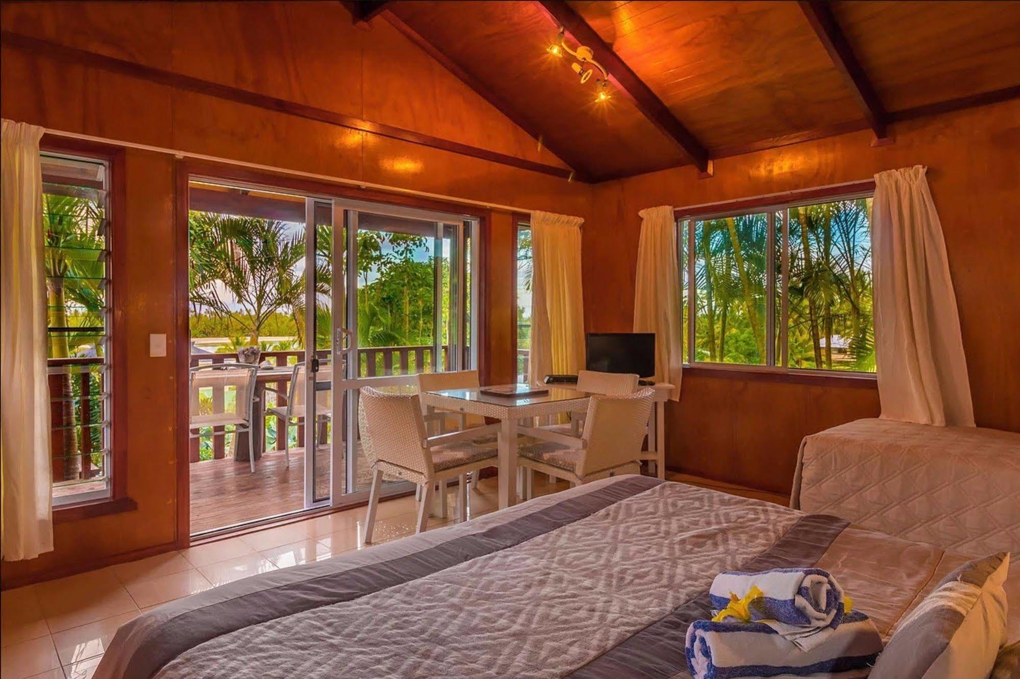 Muri Lagoon View Bungalows - Hillside Bungalow ราโรทองกา ภายนอก รูปภาพ